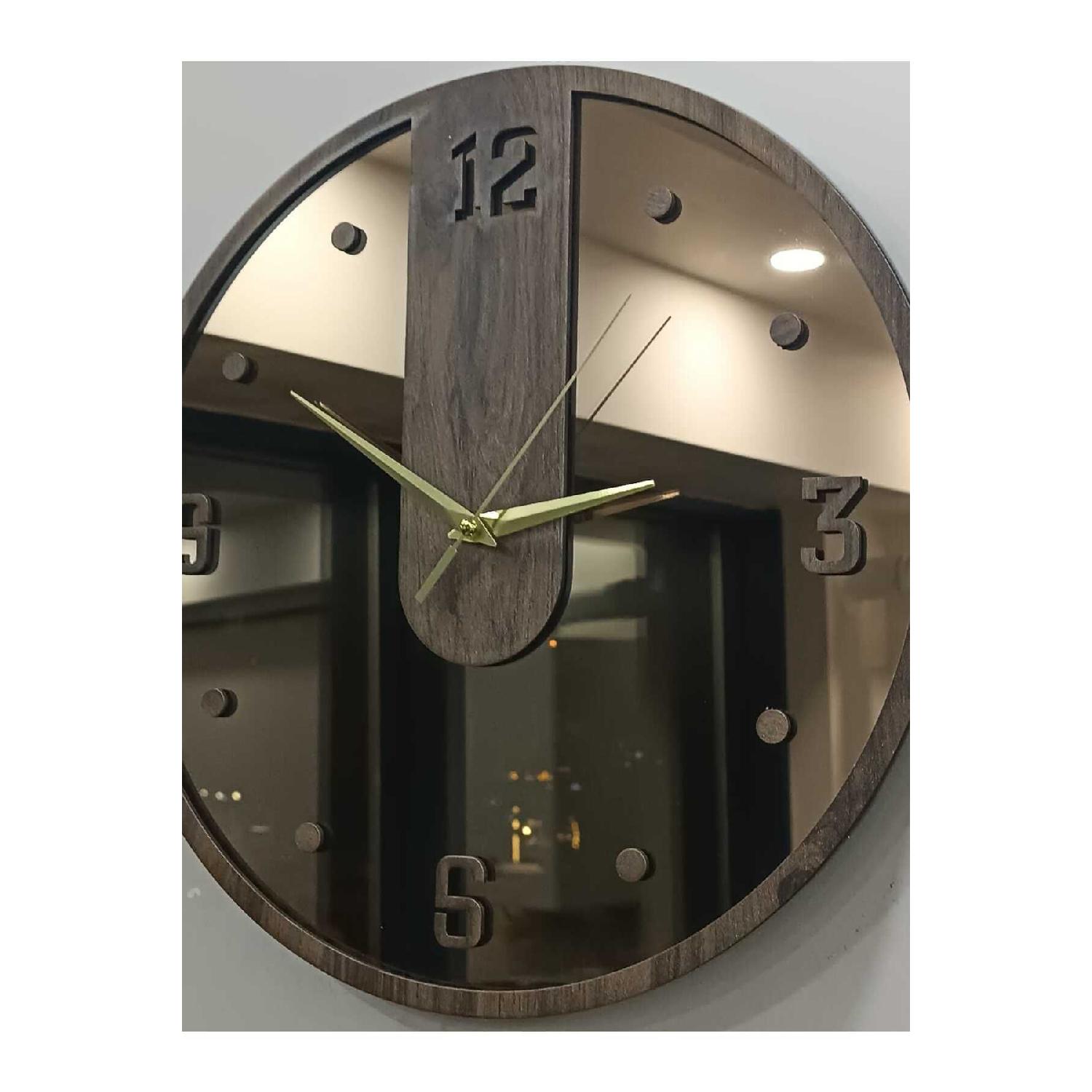 

Дзеркальний декоративний настінний годинник горіх 50 см Yc Mln 2015