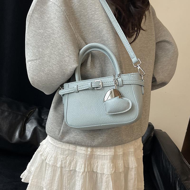 Lychee Pattern Red Bag Women's New Trendy Retro Mobile Phone Bag Versatile Shoulder Messenger Bag Wedding Bag