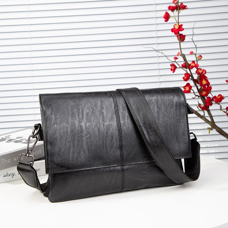 Men's Trendy Single Shoulder Bag: Ultra-Thin, Large Capacity, Fashionable Crossbody for Casual Use