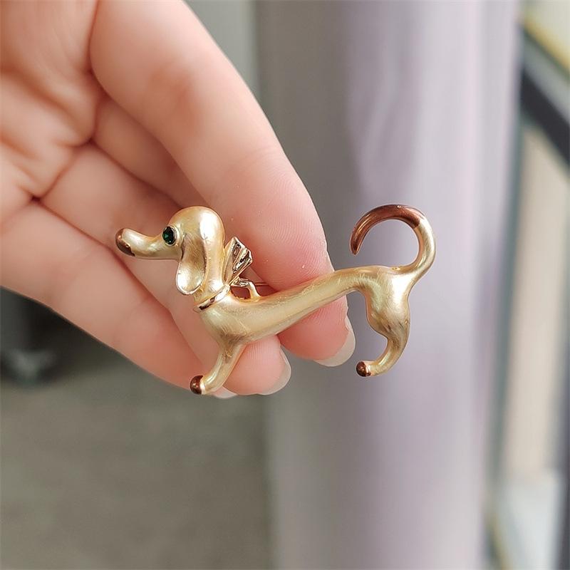 Cute Oil Dripping Dachshund Dog Alloy Brooch Clothing Pin Holiday Party Jewelry Gift