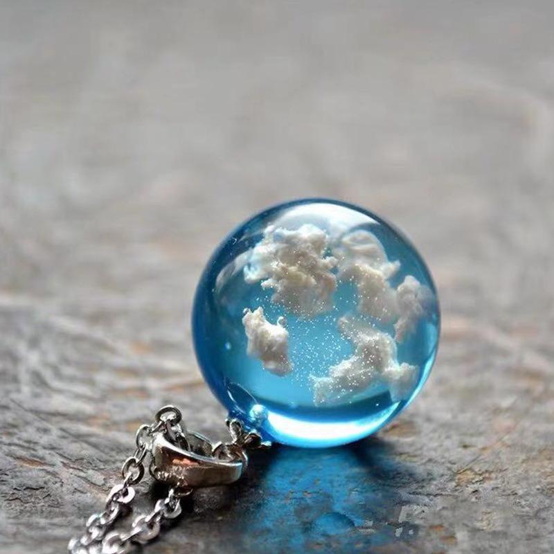 Chic Transparent Resin Rould Ball Moon Pendant Necklace Women Blue Sky White Cloud Chain Necklace Fashion Jewelry Gifts
