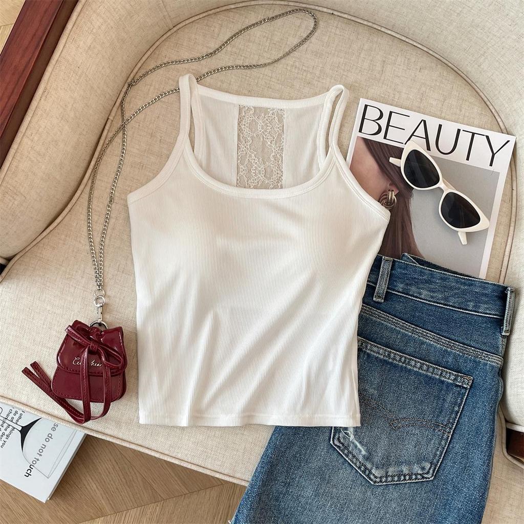 Dámské šedé krajkové patchworkové tílko cami bez zad s vycpávkami na prsou