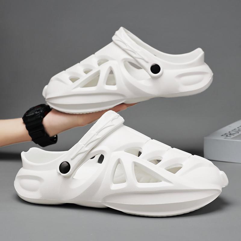 New Men's Hole Shoes, Summer Shit-feeling Bag Head Slippers, Casual Sports Sandals, Non-slip Beach Shoes