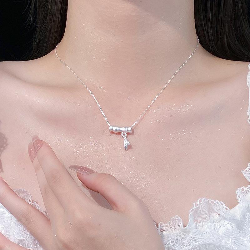 Bamboo Knot and Leaf Necklace, Fashionable and Versatile Commuter Style, Minimalist and Fresh Clavicle Chain