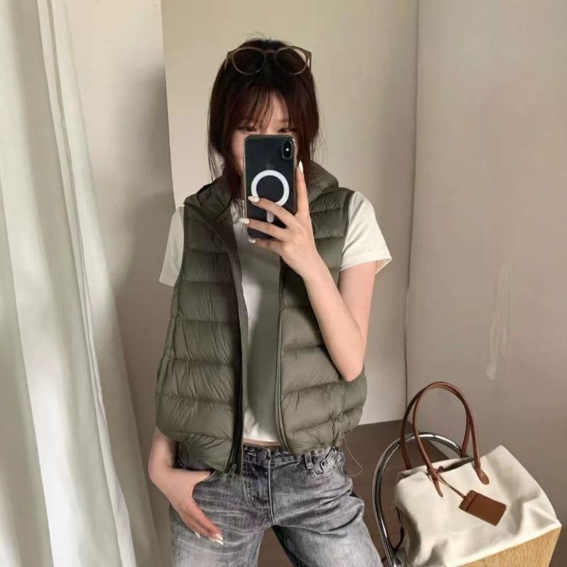 Ribs down vest women, autumn and winter new light and short stand-up collar down jacket, thin and warm outer vest