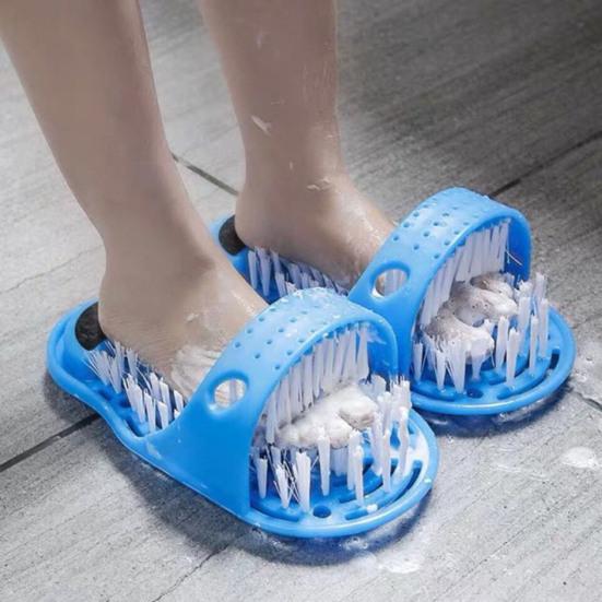 1 Pair Foot Brushes Built-In Massage Function Rich Foam Soothing