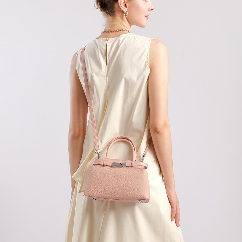 Genuine Leather Fashionable Crossbody Bag Women's Single-shoulder Bag Small Square Bag Stylish Crossbody Bag Simple Bag