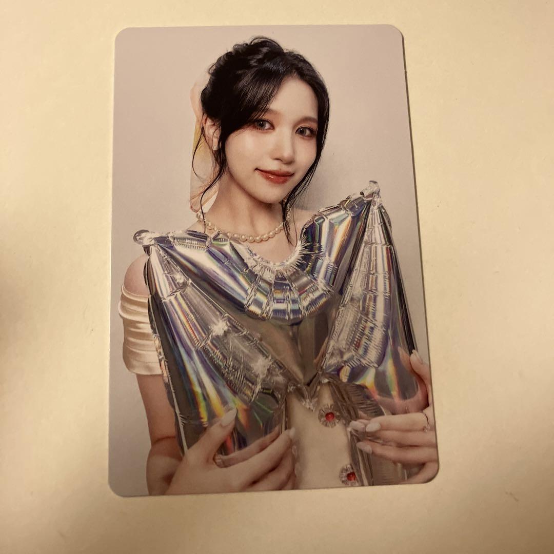 

[USED] Mina Trading Card Solo Trading Card