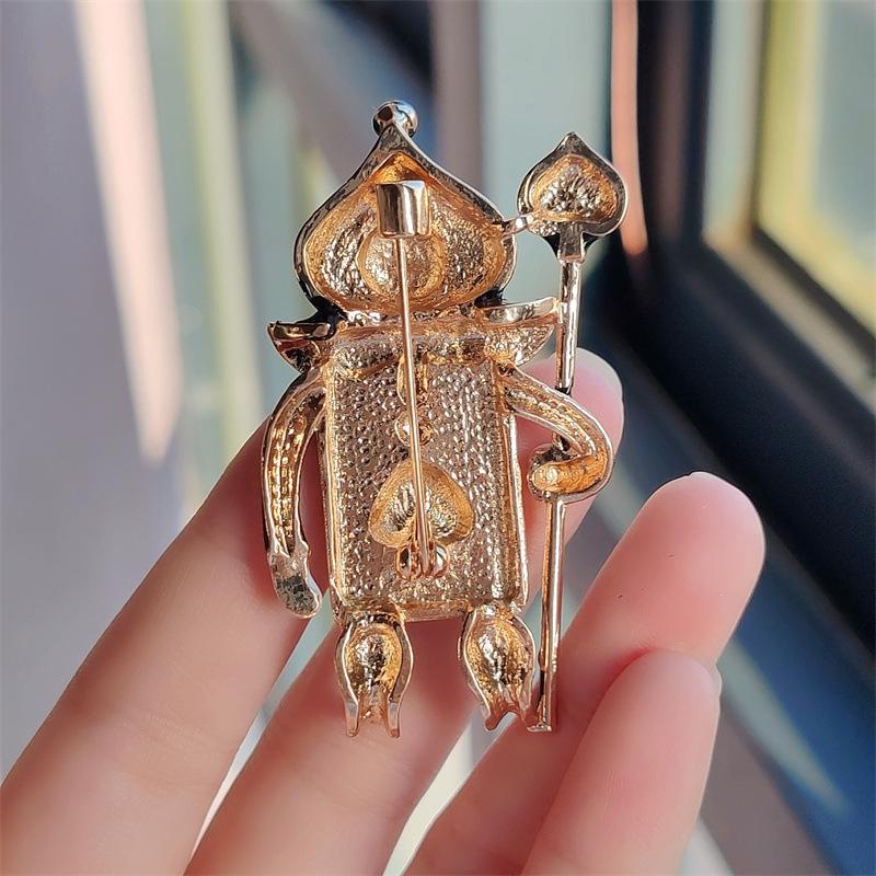 Broche de poker de dessin animé, badge de personnage mignon, épingles à revers, cadeaux pour femmes