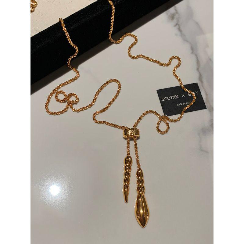 Gold Long Necklace for Women, Light Luxury, Niche, Elegant, High-End, 2026 New Style, Stylish Sweater Chain Accessory