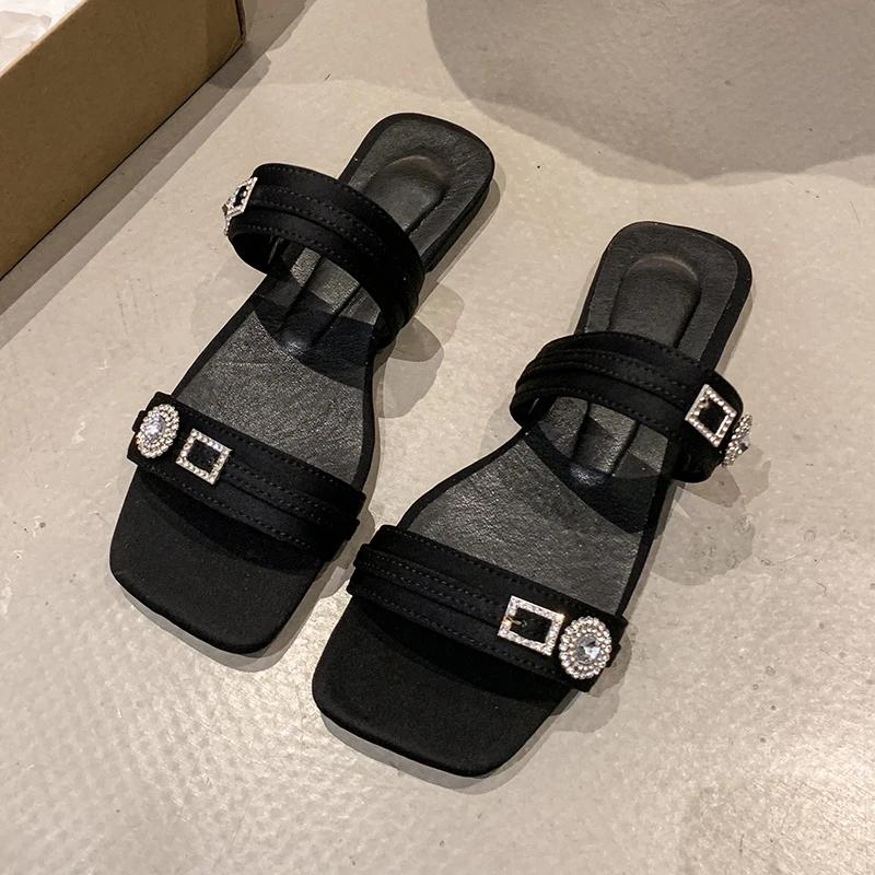 Sommer Neue Zehenfreie Flache Sandalen 2025 Modisch und Bequem Rutschfest Schwarzer Leopardenmuster Lässig Leicht Damen Schuhe