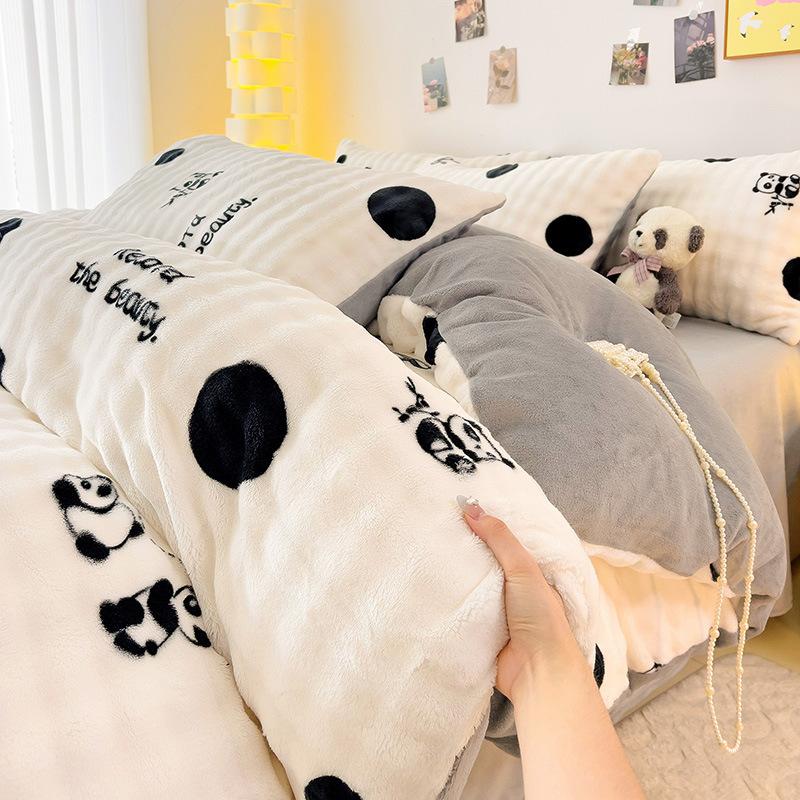 Thickened Milk Fleece Four-Piece Set, Milk Fleece Coral Fleece Bed Sheet Quilt Cover Double-Sided Flannel Bed Three-Piece Set