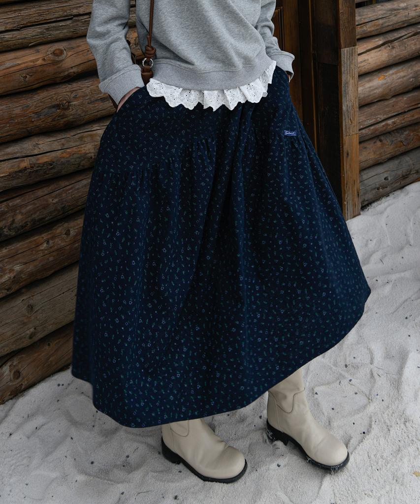 Pigment Winter Flower Cutout Skirt (Kysk2508123)