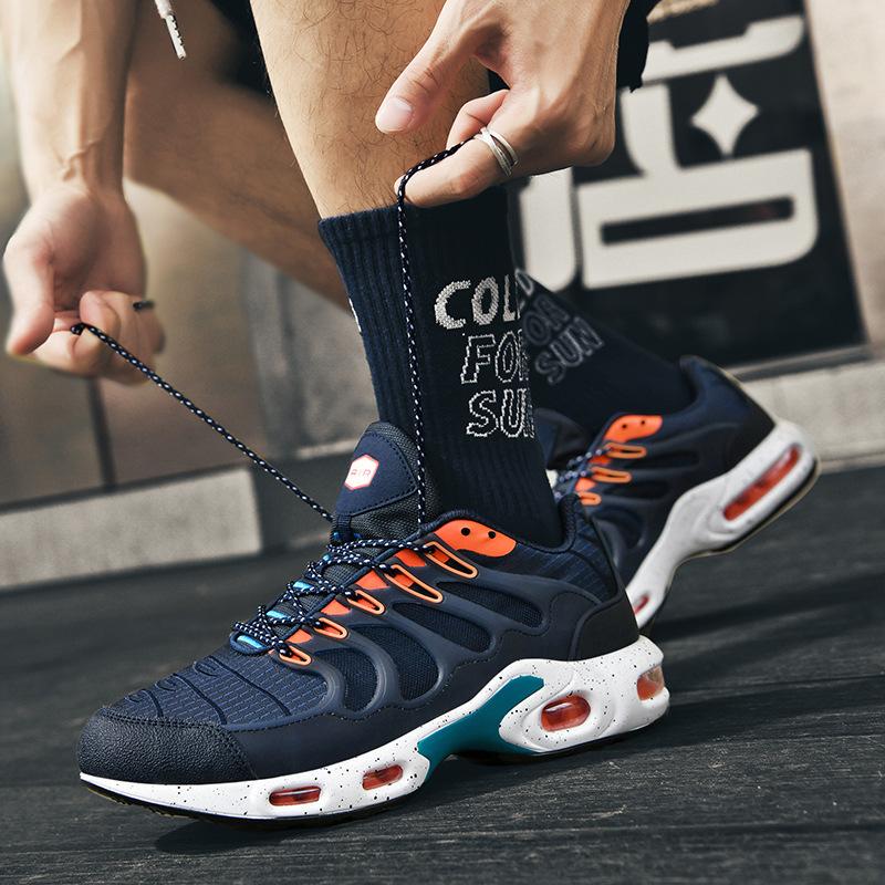 Autumn and Winter Air Cushion Cushioning Rebound Running Shoes Mesh Breathable Wear-resistant Sports Shoes New Running Shoes