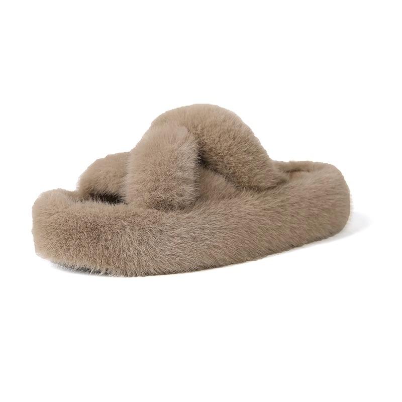 Popular Fluffy Slippers Women's Outer Wear 2025 New Autumn and Winter Cotton Shoes Go Out with Comfortable Thick Soles, Plush Fluffy Cotton Tows