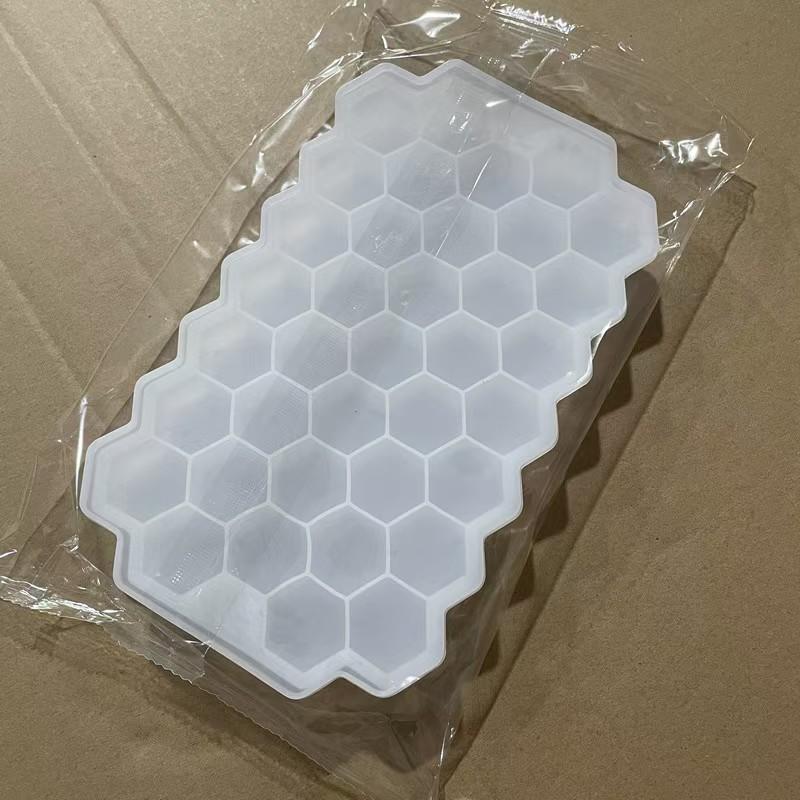 1 Piece of 37 Grid Uncovered Honeycomb Tray DIY Ice Mold Silicone Material Creative Food Grade Easy To Demold Dustproof Kitchen