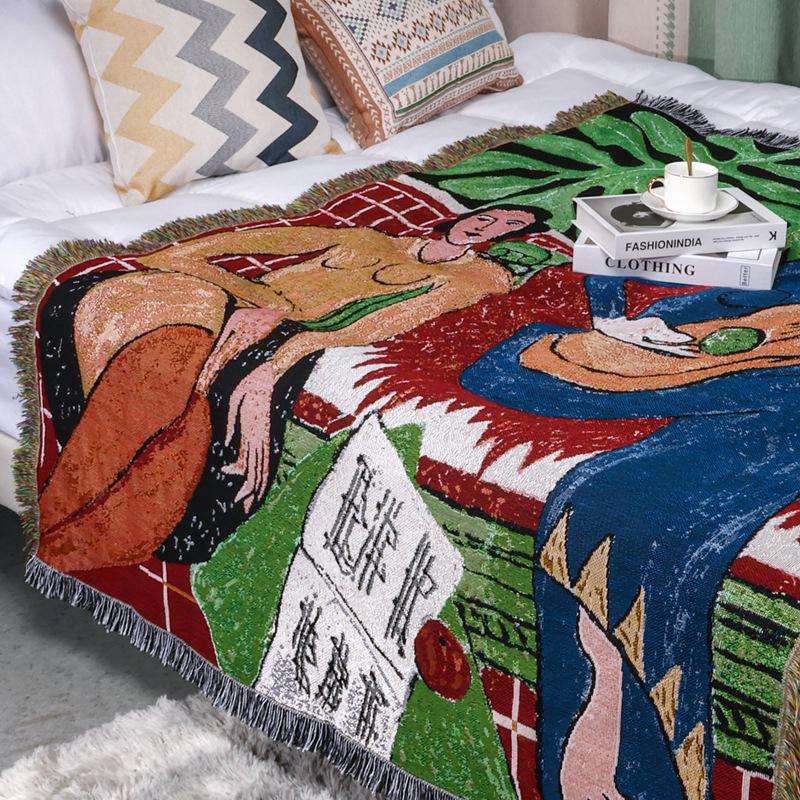 Multifunctional Jacquard Tapestry Blanket: Moisture-Proof Picnic Mat & Sofa Throw