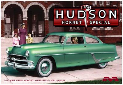 Moebius 1954 Hudson Hornet Special Plastic Model Kit MOE1214 1/25