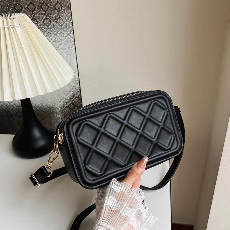Spring Bag Diamond Wide Shoulder Strap Trendy Messenger Bag Simple Bag Personalized Shoulder Small Square Bag
