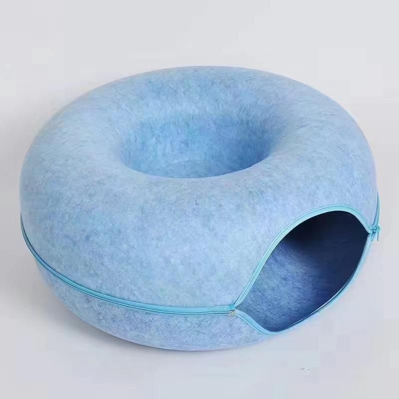 Felt Cat Bed Tunnel: Cozy Semi-Enclosed Donut, Maze Crawl-Through, Removable & Washable Pet House.