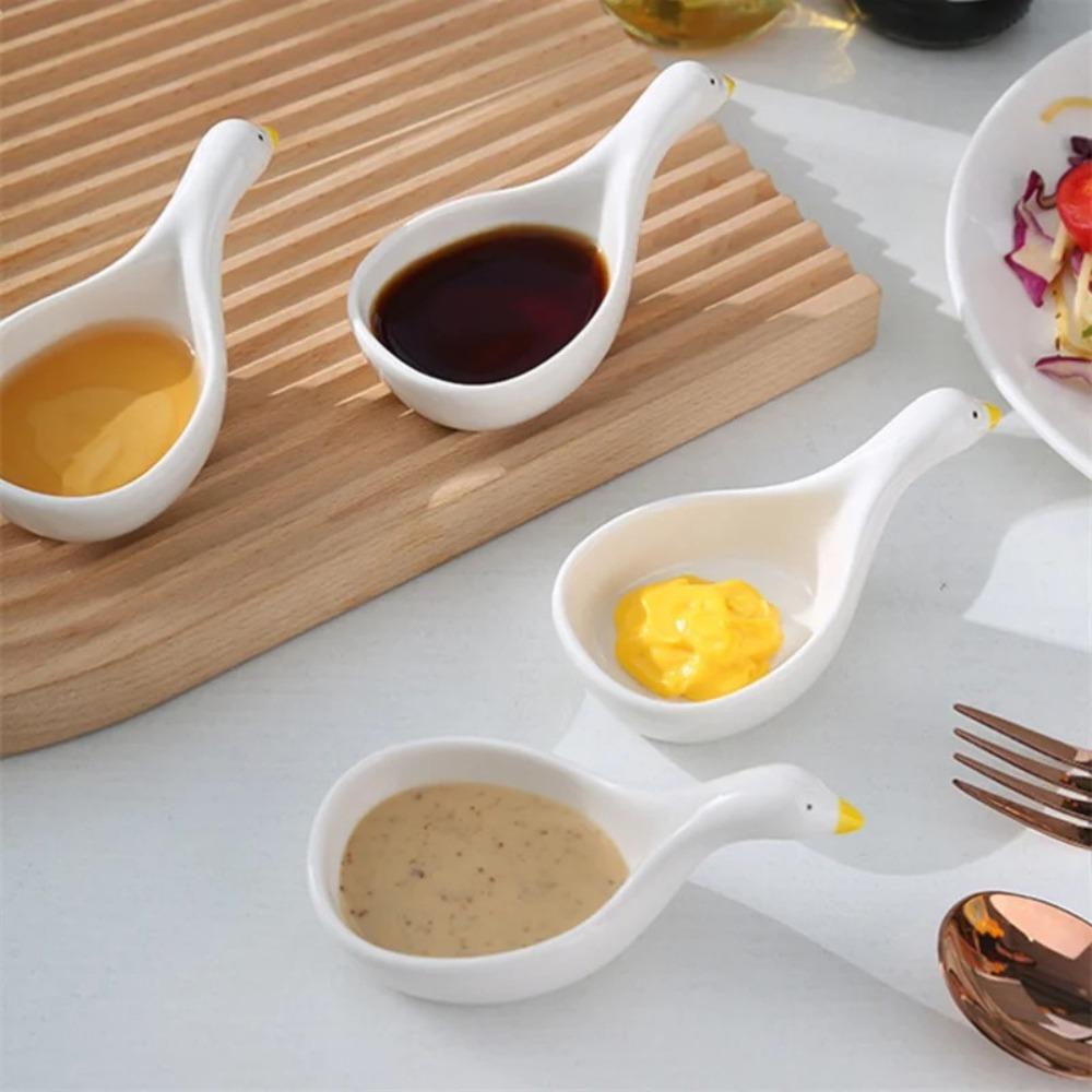 

4PCS Portable Ceramic Dipping Bowls Cartoon Salad Dipping Dish Sauce Dishes Hot Pot Dipping 4PCS