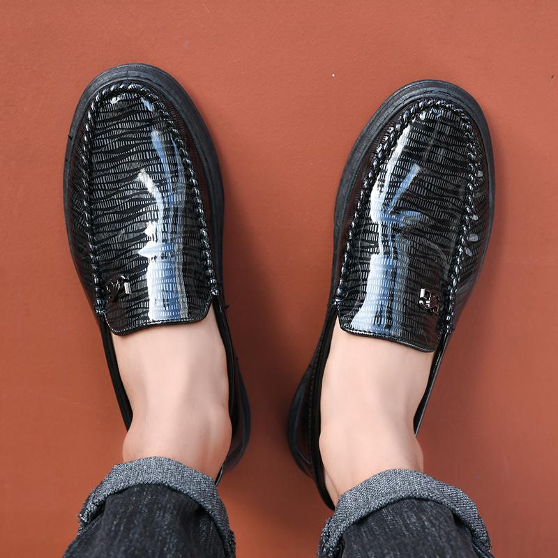 Новое поступление Лодочные туфли мужские слипоны черные из лакированной искусственной — фото 5