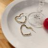 New Korean Style Temperament Pure White Pearl Shell Stud Earrings for Women Wedding Birthday Jewelry Sweet Gift Ladies Vintage