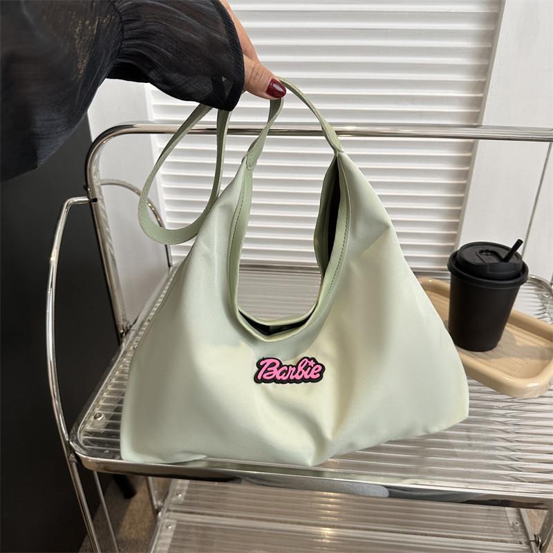2023 New Autumn And Winter Women s Tote Bag Large Capacity Fashion Simple Shoulder Bag Casual Commuter Armpit Bag зелёный