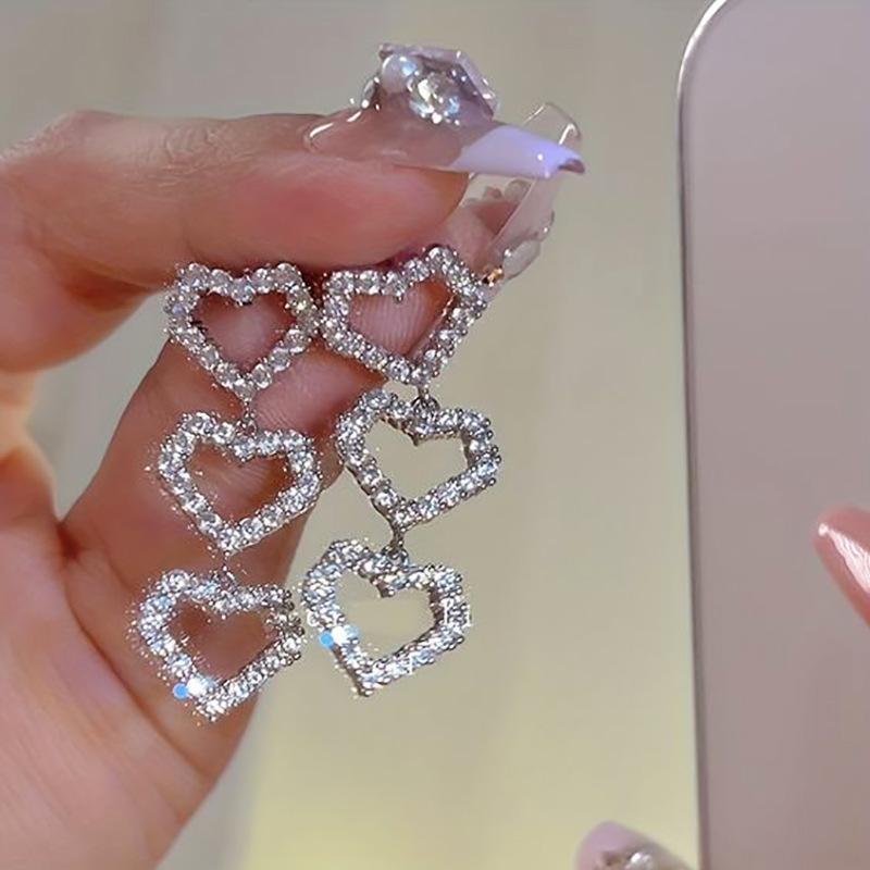 New Simple Stars Tassel Earrings for Women Korean Charm Delicate Shiny Rhinestone Drop Earring Fashion Wedding Gift Jewelry