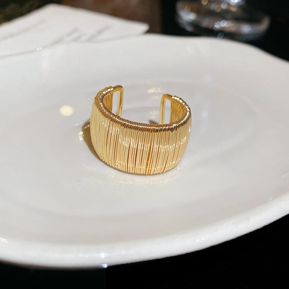 Luxury Retro Color Gemstone Geometric Rings for Women Champagne Crystal Oval Stone Wide Textured Statement Stackable Jewelry
