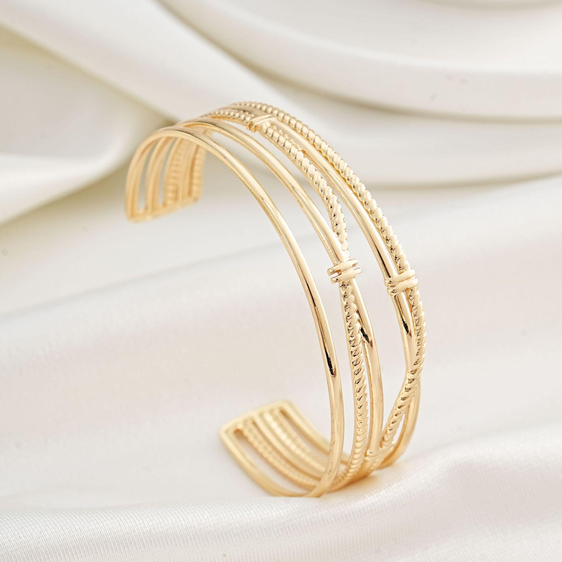 18K Gold-Plated Exaggerated Irregular Titanium Steel Bracelet