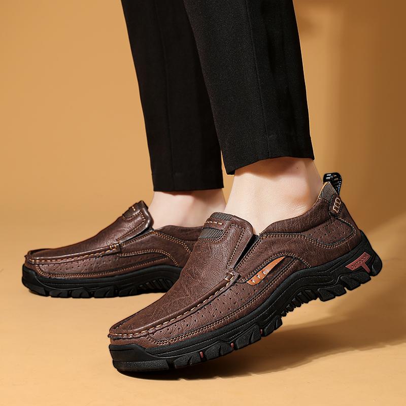 Yuyin Artisan Made Genuine Leather Men Shoes Daily Outside Slip On Loafer Shoes Men Shoes Flats Moccasin Shoes Walking Footwear Anti-Skid