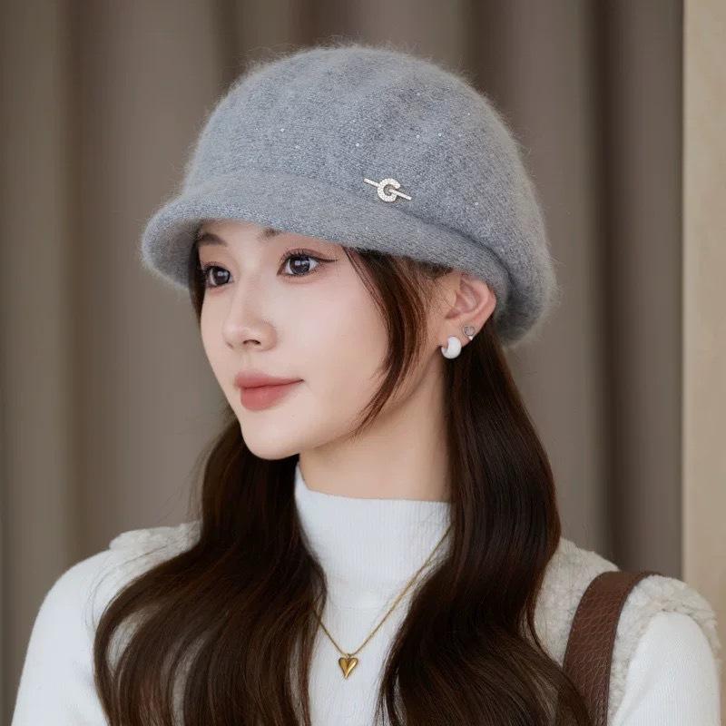

Hat Women s autumn and winter knitted hat Warm cap New winter wool hat one size is elastic
