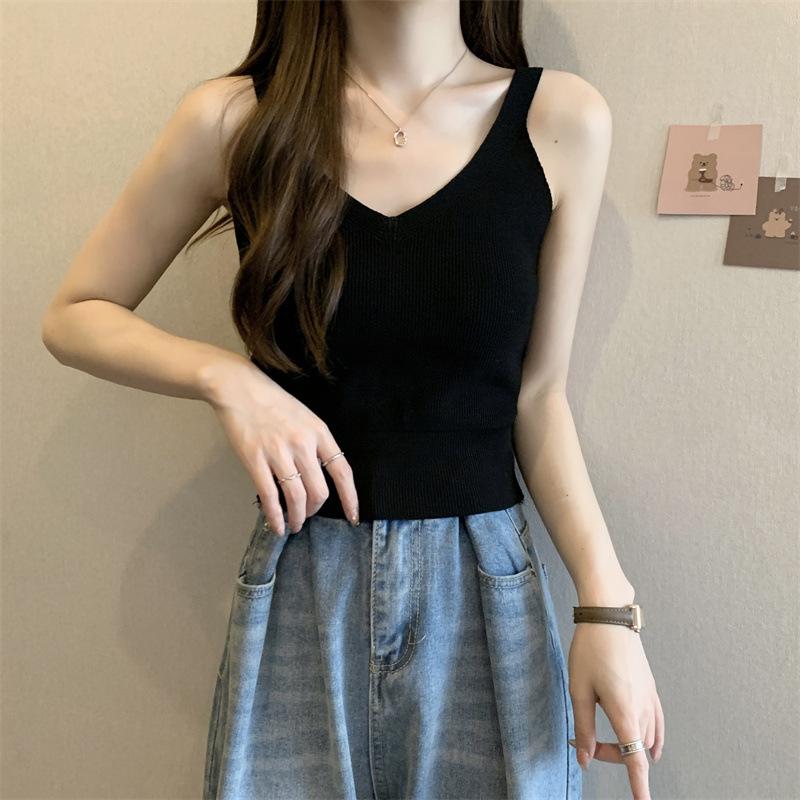 

Контрастный цветной полосатый жилет с V-образным вырезом и бретелькой через шею, женская летняя верхняя одежда, новый облегающий трикотажный верх без рукавов One size