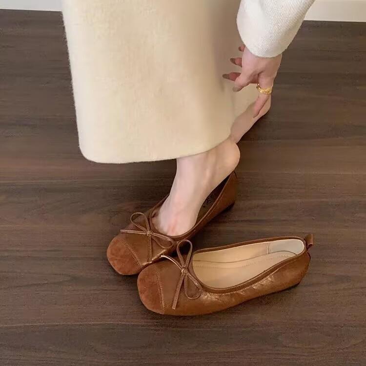 Korean version of flat-soled red small single shoes, light-mouth shoes, spring and summer new French bow ladyshoes, soft-soled soft-faced women's shoe