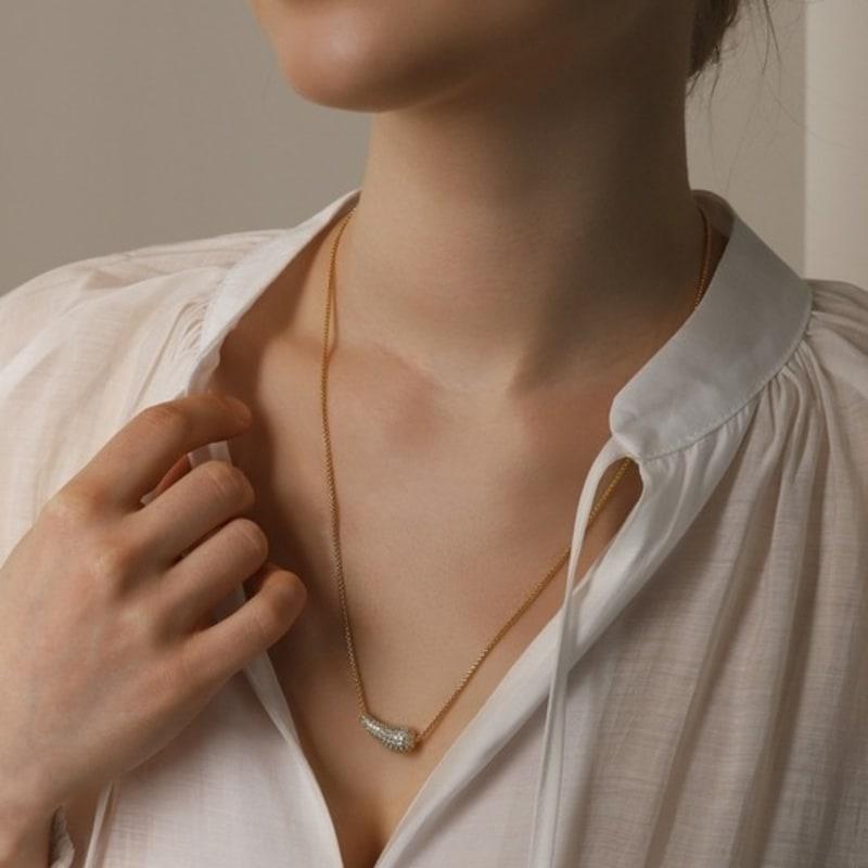 ozel Cubic Pave Waterdrop Moving Long Necklace PB146N