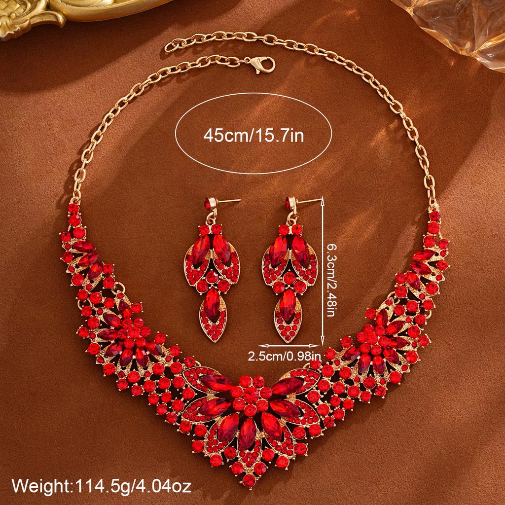 Módní šperky pro dámskou sadu