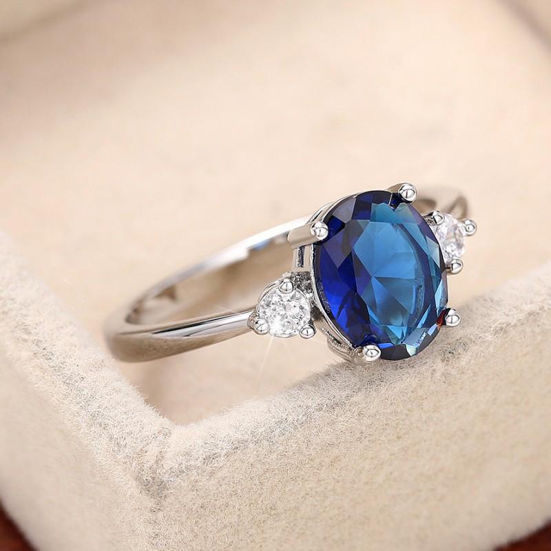 Huitan Noble Blue Cubic Zirconia Wedding Rings for Women Silver Color Fashion Contracted Anniversary Party Elegant Lady Jewelry