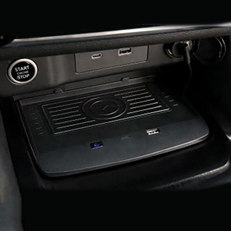 Car Wireless Charger for Nissan X-trail T33 Rogue    Phone Charger Charging Pad Panel Charging Holder