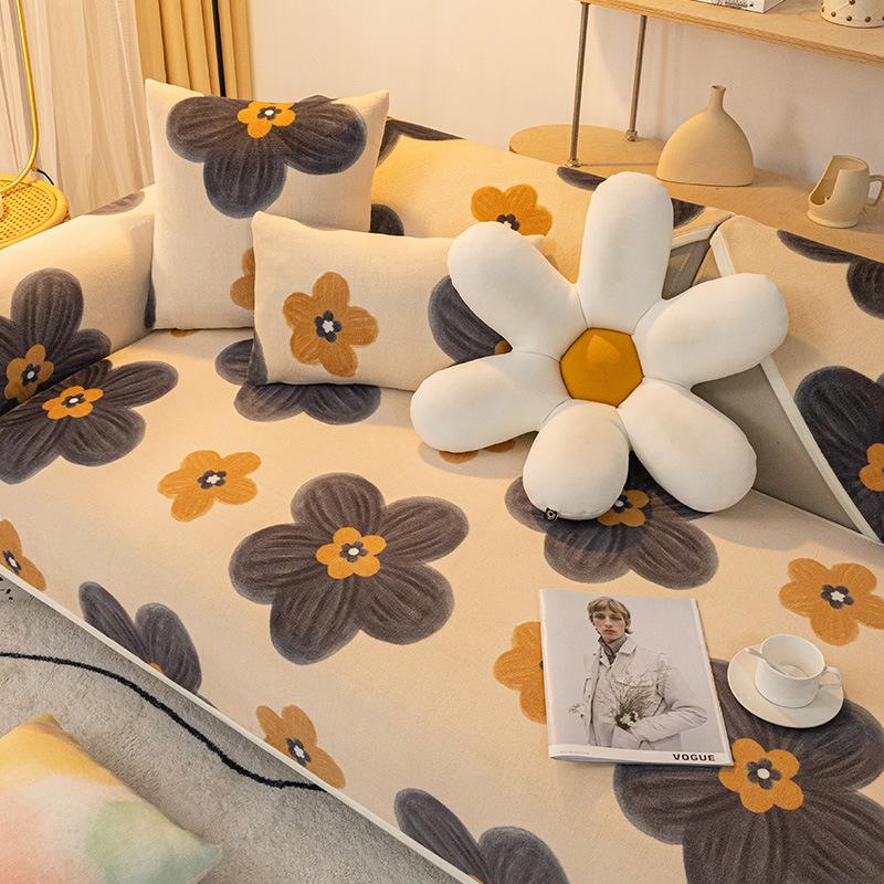 

Milk Fleece Sofa Cushion Cute Wind Four-Season Universal Non-Slip Seat Cushion Nordic Plush Winter Sofa Cover Cover Cloth Towel 70*70cm