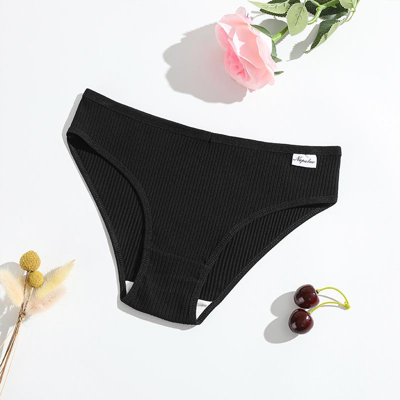 Women's Spring and Summer New Cotton Solid Color Thread Comfortable Breathable Double Layer Low Waist Briefs