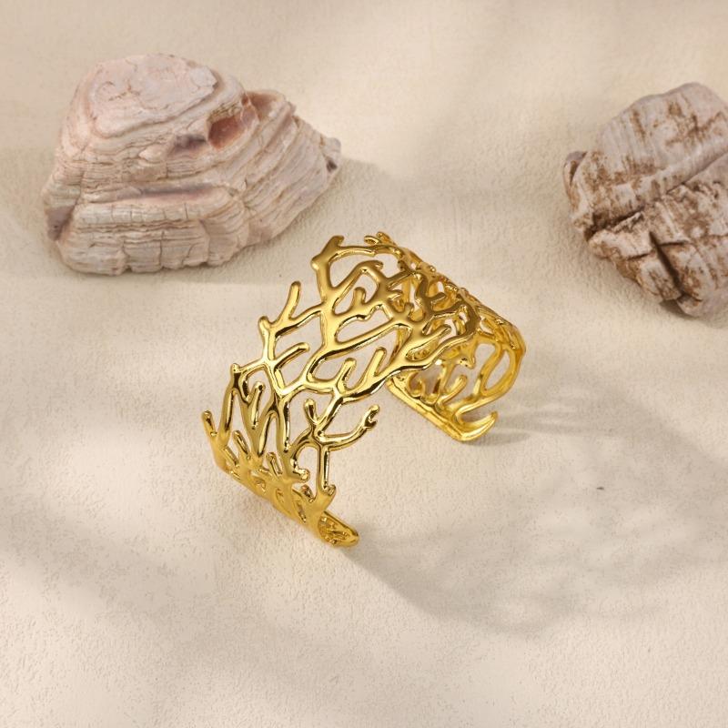 Personality Exaggerated Wide Version Feather Flower Opening Bracelet Women's Metal Wind Niche Versatile Light Luxury Jewelry