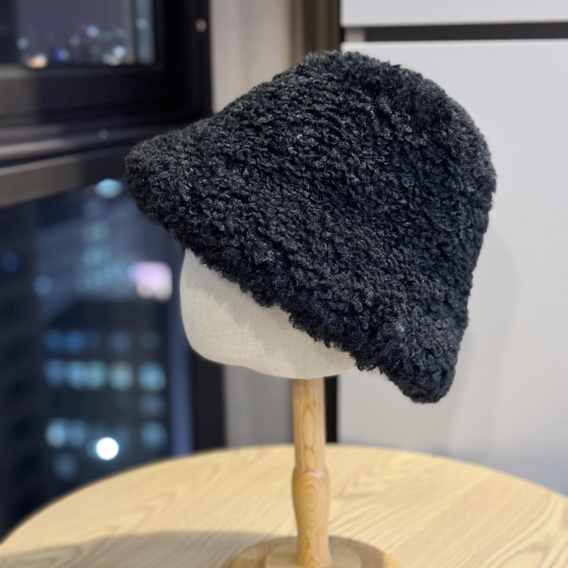 

Теплая и универсальная панама из овечьей шерсти в корейском стиле для осени и зимы Простая и универсальная модная панама, которая делает ваше лицо меньше one size