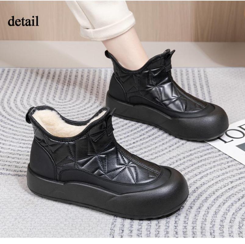 Ladies Winter Platform Snow Boots Anti Slip Warm Faux Fur Lining Ankle Booties Casual PU Leather Comfortable Fuzzy Walking Short Boots