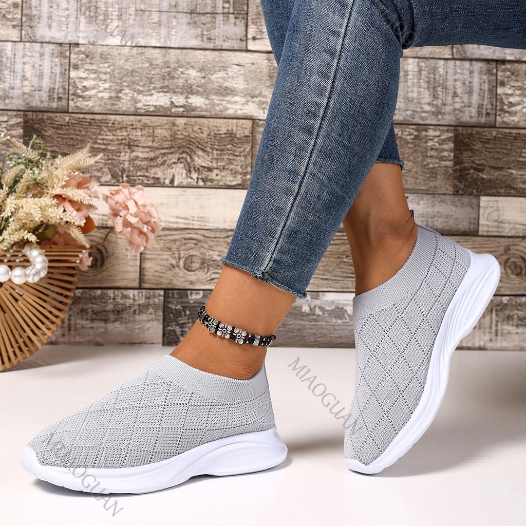 Fashion New Spring Summer Women's Vulcanize Shoes Mesh Breathable Soft Bottom Large Size Slip On Sneakers Casual Solid Weave Sport Tenis