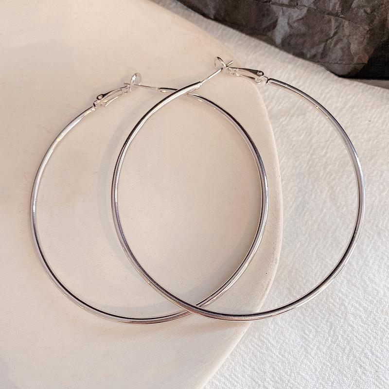 7cm Thin Hoop Earrings Lightweight Large Circle Hoop Earrings Metal Round Hoop Earrings for Women and Girls Simple Design