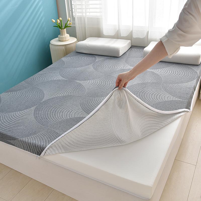 2025 Removable & Washable Memory Foam Anti-Mite Foldable Soft Mattress Pad for Hotel & B&B