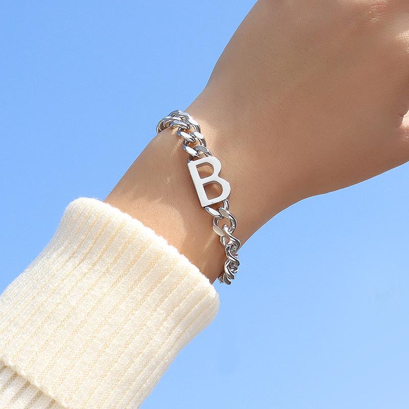 18K Gold-Plated Thick Chain English Letter B Bracelet: Trendy European & American Style, Non-Fading Hip-Hop Jewelry for Women & Couples.