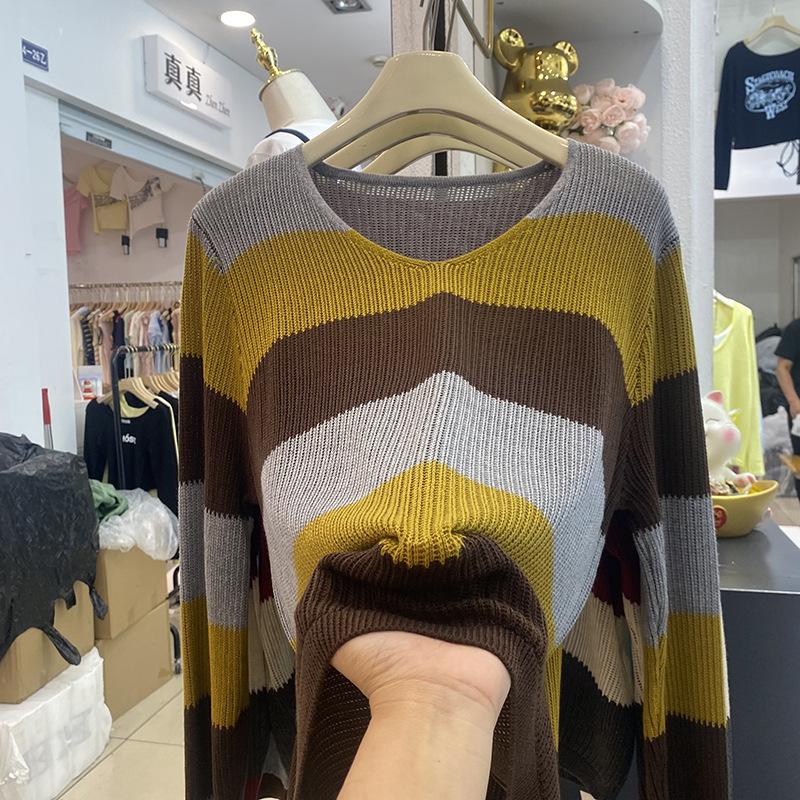 

Женский вязаный свитер в полоску контрастного цвета, новый модный темпераментный свитер-топ с подкладкой, уменьшающий возраст, на осень и зиму One size