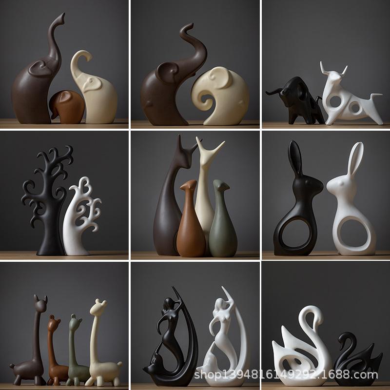 Nordic Ceramic Figurine Ornaments for Living Room TV Cabinet Wine Cabinet Entryway Deer Sculpture Creative Home Decor
